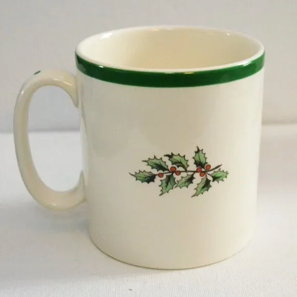 Pair Of Spode Christmas Tree Mugs Made In England Spode Christmas Tree Series - Picture 4 of 7